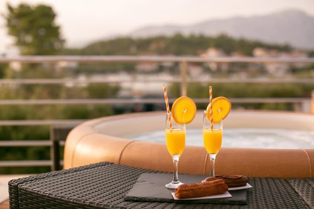 Villa Kora - Luxury Holiday Apartments Лумбарда Екстер'єр фото