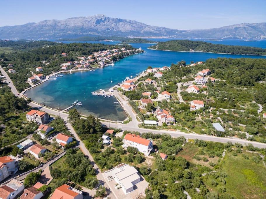 Villa Kora - Luxury Holiday Apartments Лумбарда Екстер'єр фото