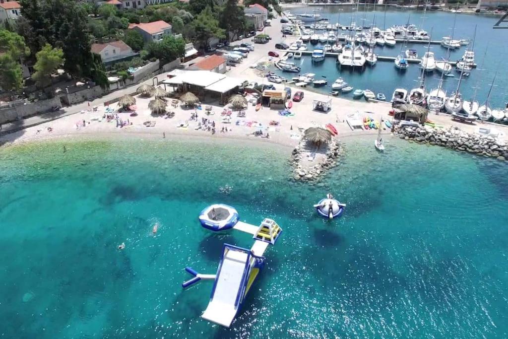 Villa Kora - Luxury Holiday Apartments Лумбарда Екстер'єр фото