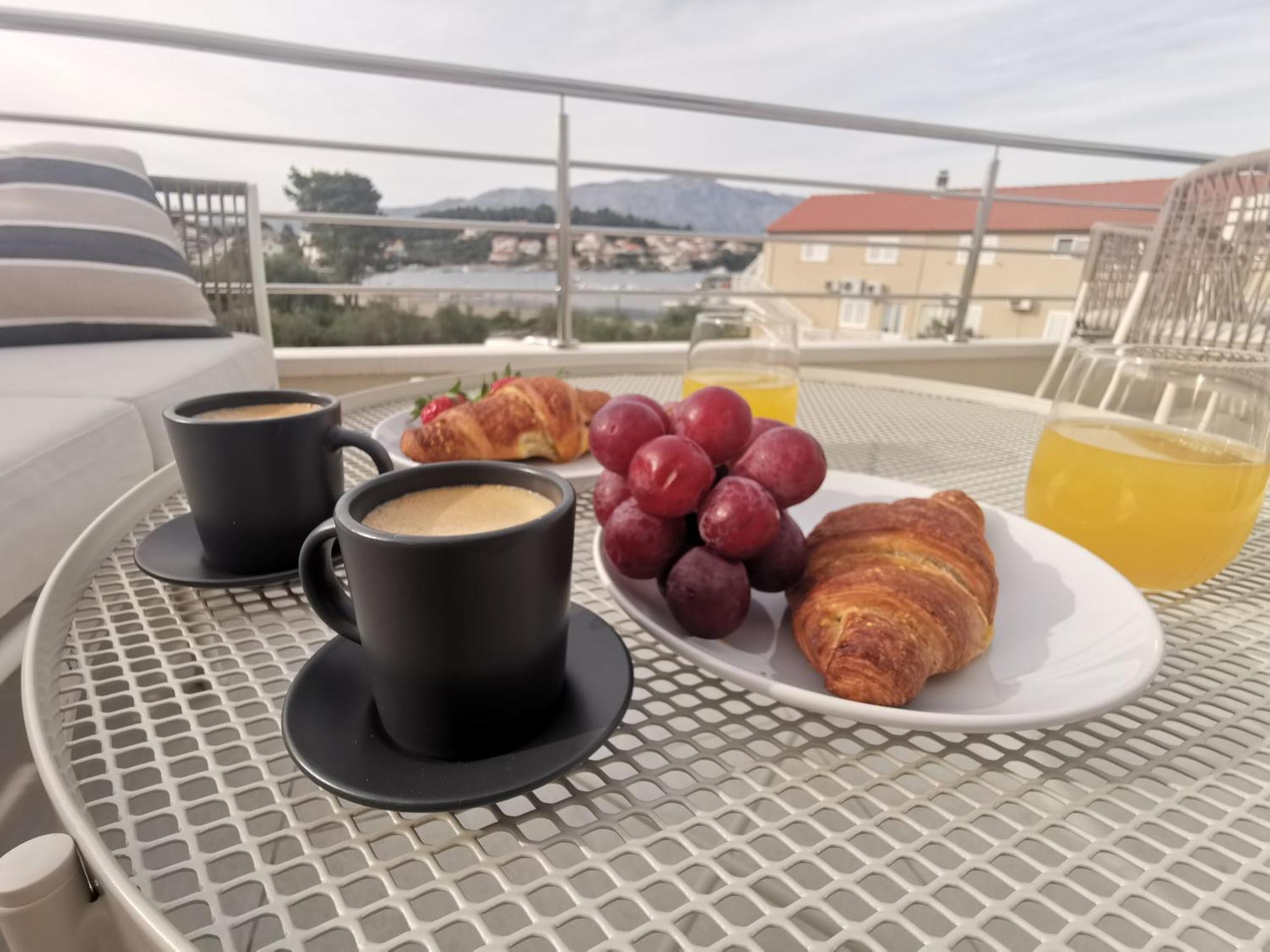 Villa Kora - Luxury Holiday Apartments Лумбарда Екстер'єр фото