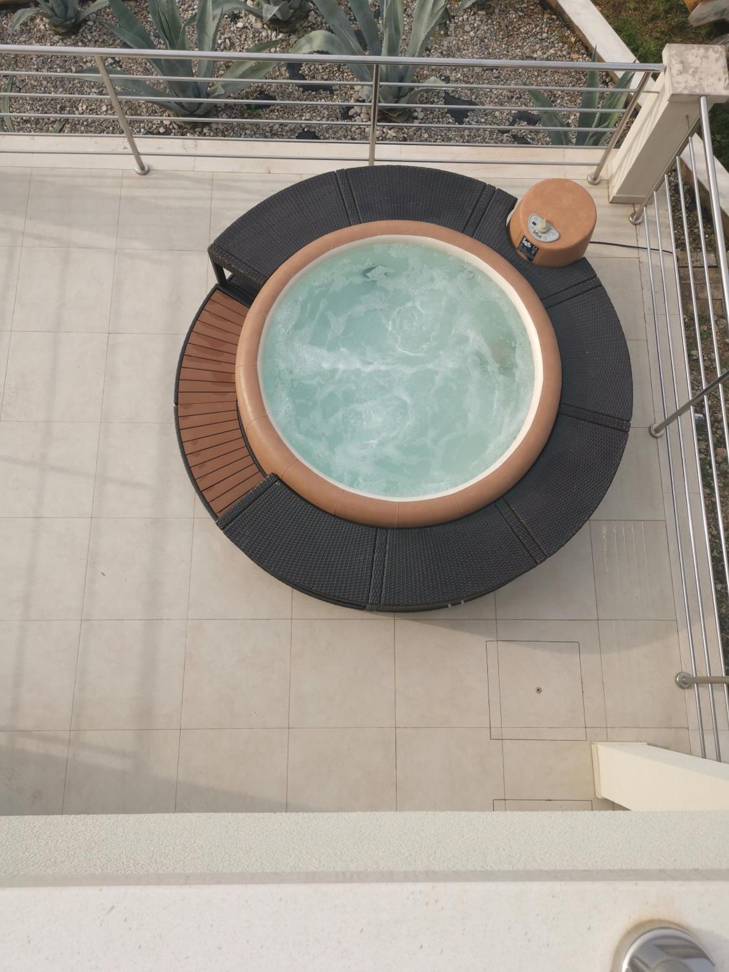 Villa Kora - Luxury Holiday Apartments Лумбарда Екстер'єр фото